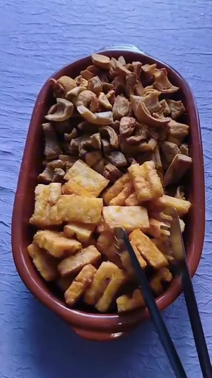 Torresmo crocante para acompanhar a feijoada